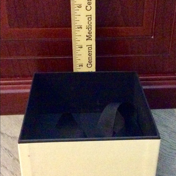 JO MALONE Gift Boxes - Picture 6 of 7